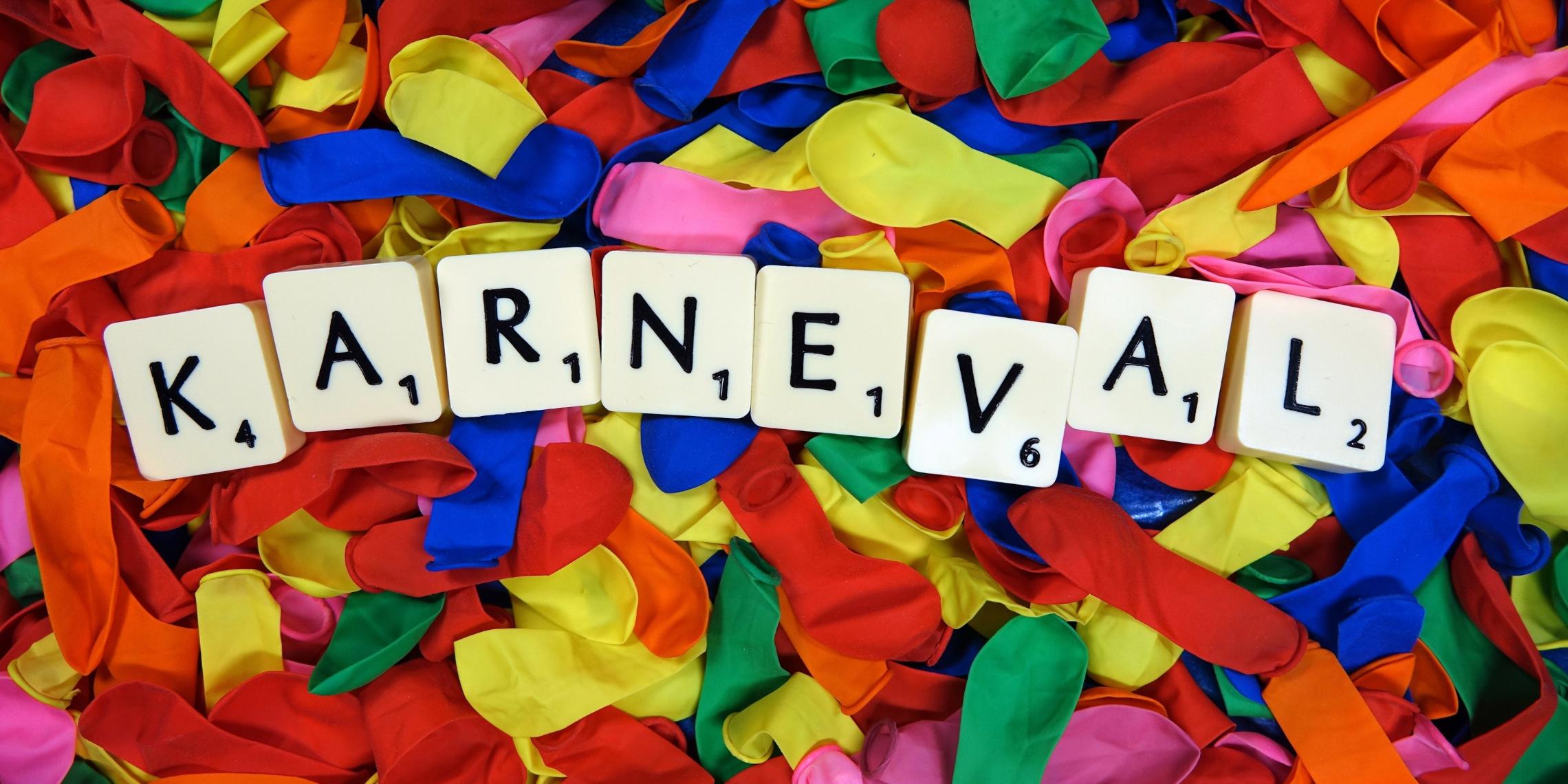 carnival-2990668_by_semevent_cc0-gemeinfrei_pixabay_pfarrbriefservice