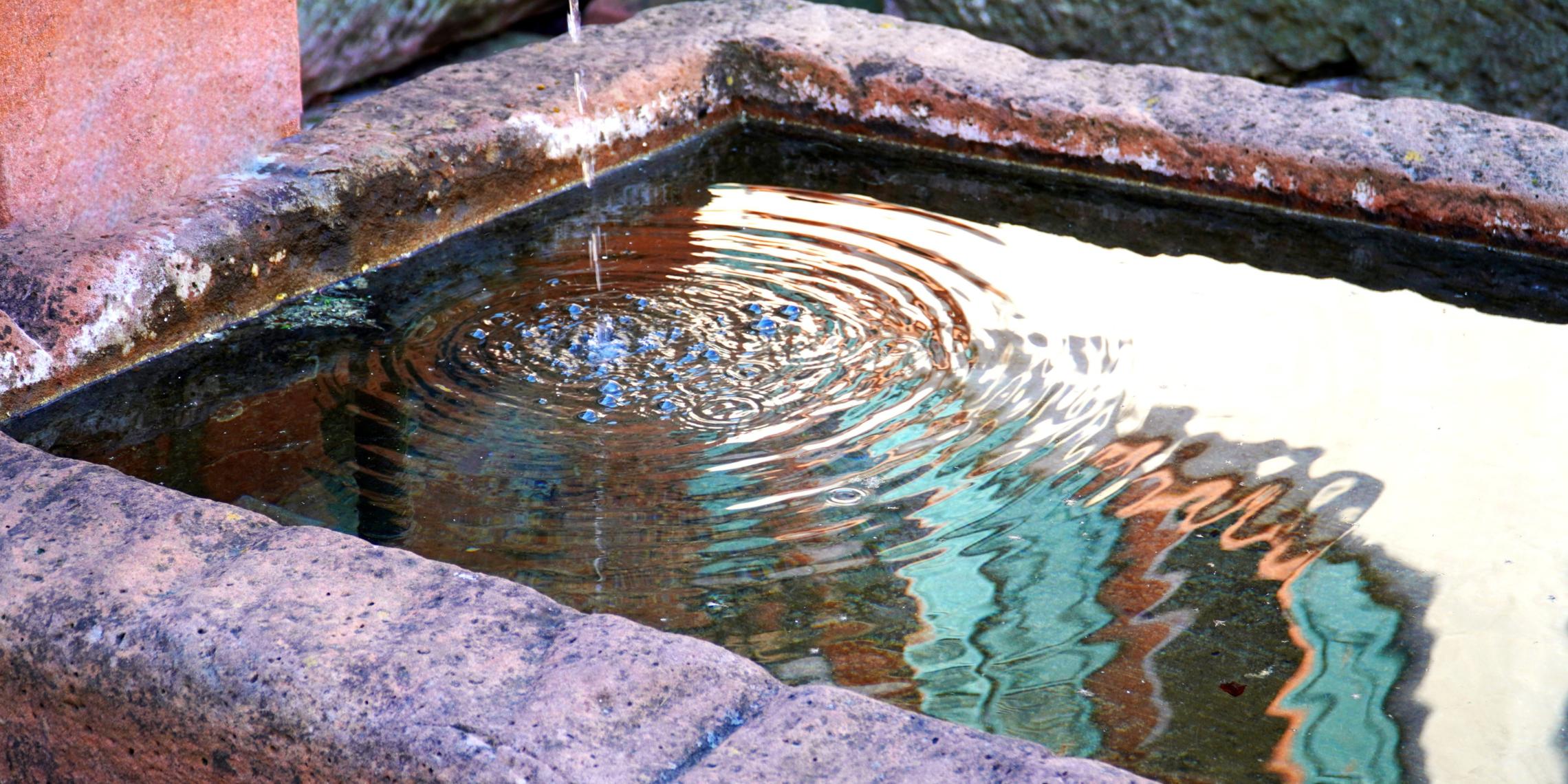 fountain-5062332_my_matthiasboeckel_pixabay_pbs